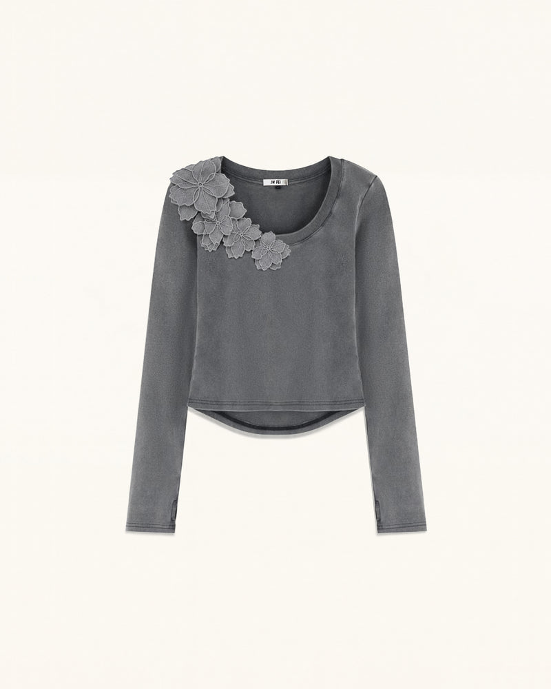 Lace Appliqué Scoop Neck Curved Cropped Tee - Washed Slate