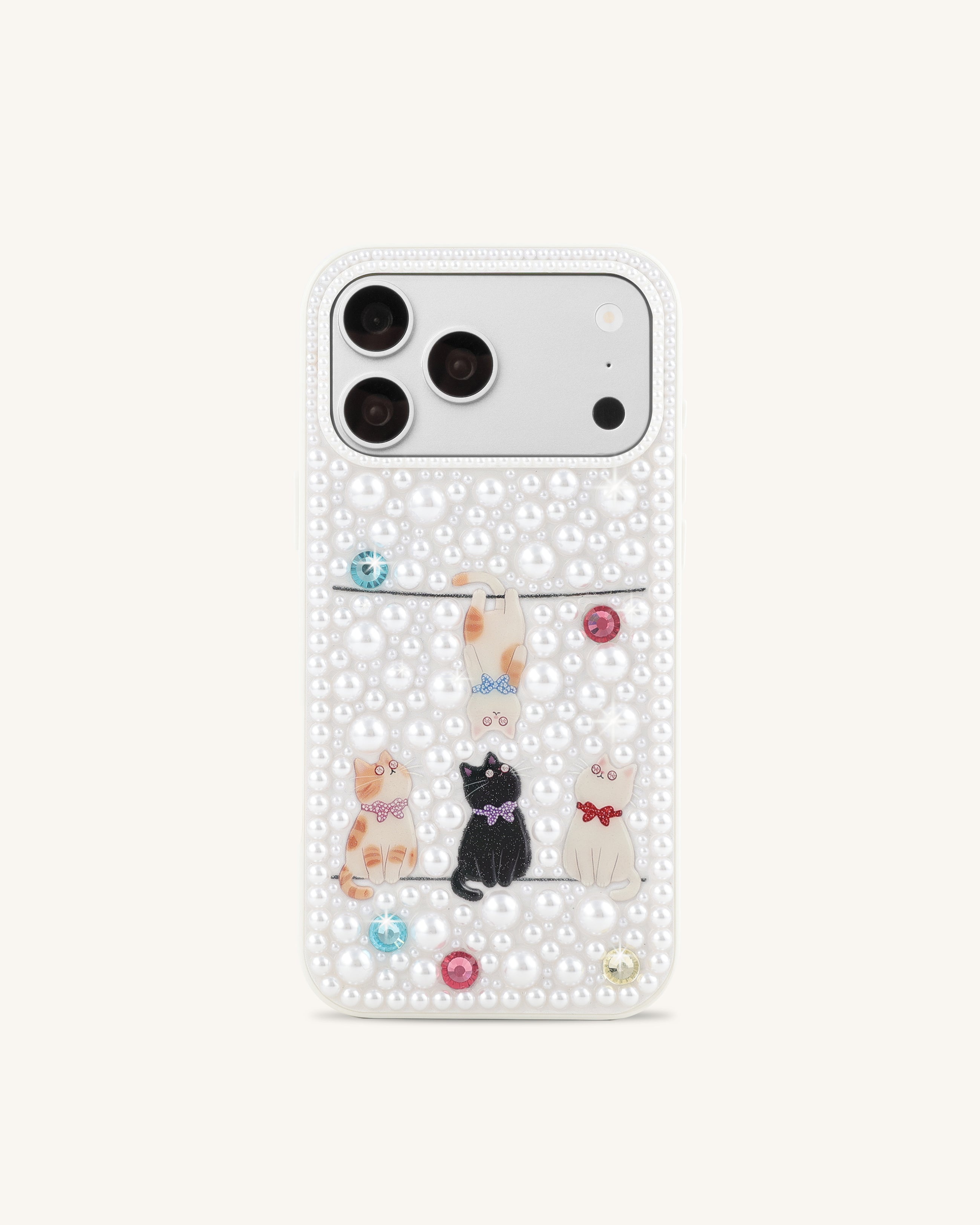 Pearl-Embellished Playful Cats Phone Case - White