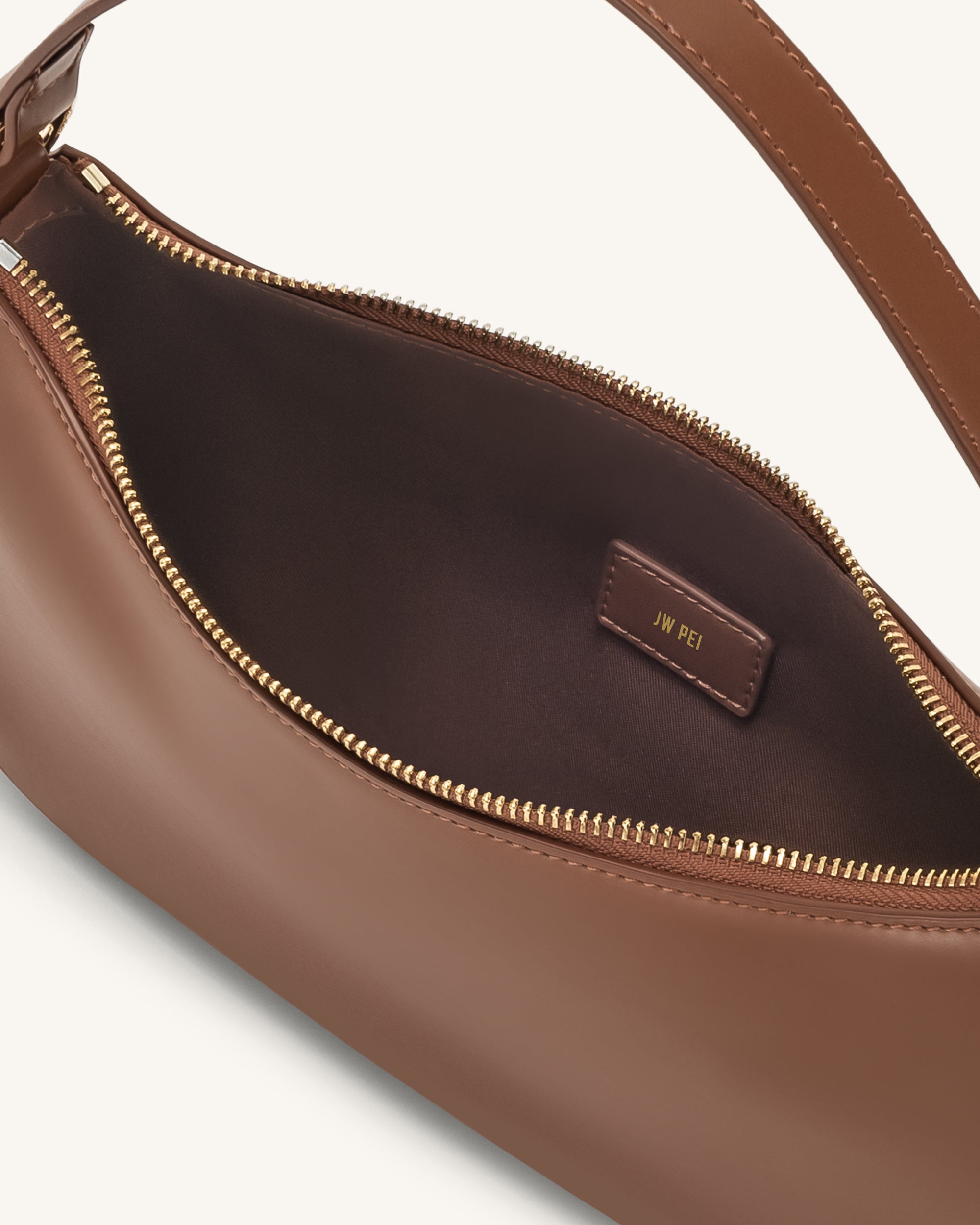 人気上昇中【JW PEI】LILY ショルダーバッグ Lily Shoulder Bag - Black | JW PEI
